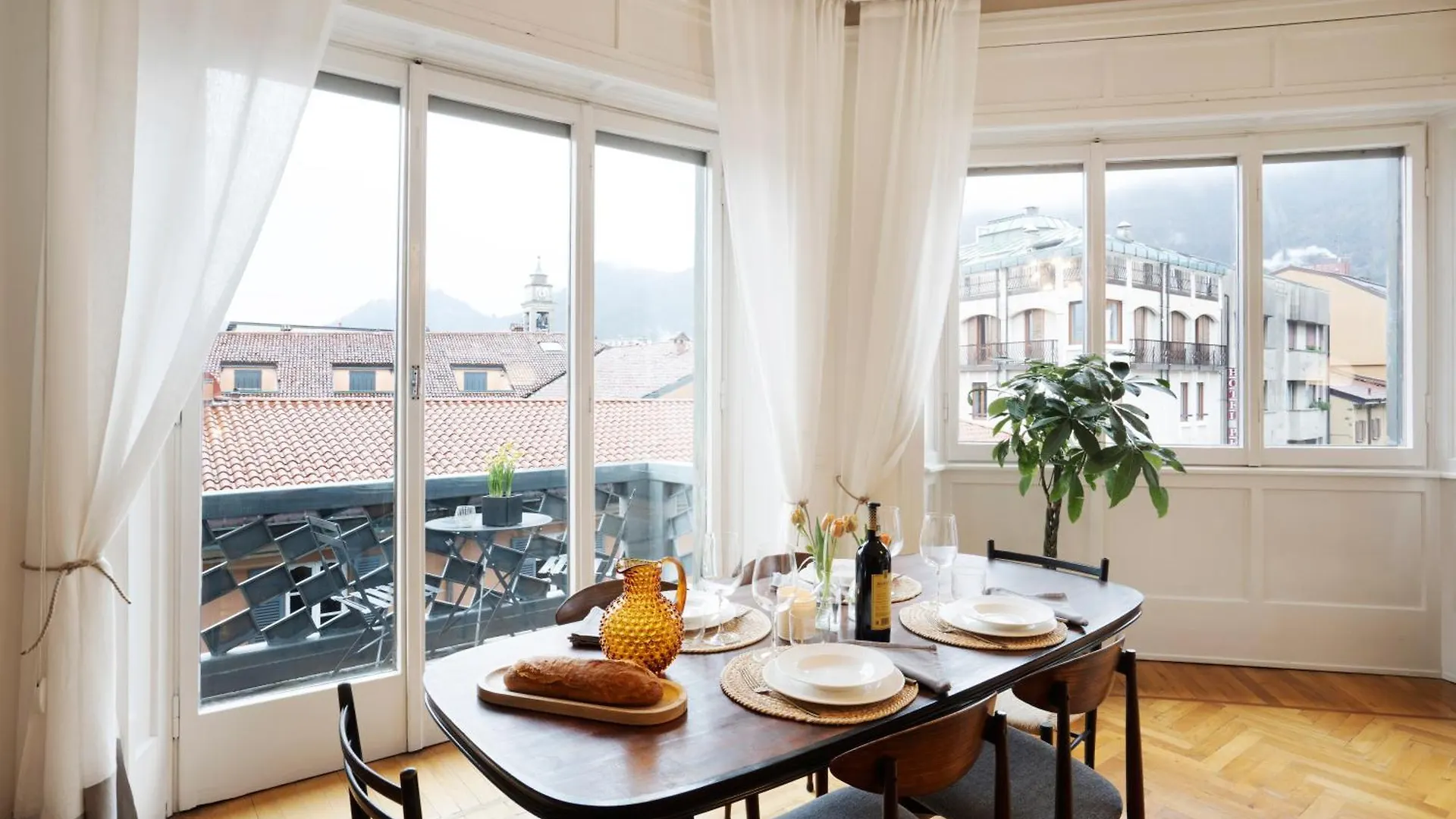 Apartment Como1937 Italy